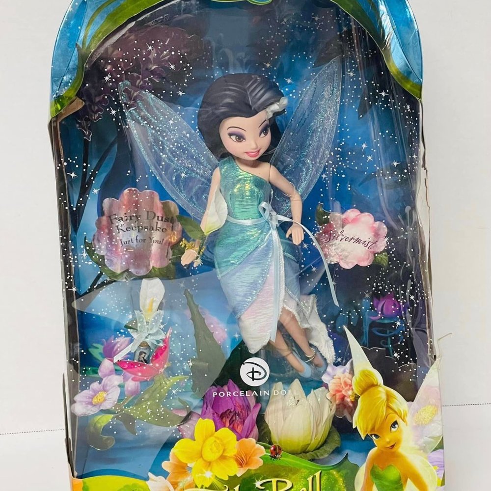 NEW DISNEY FAIRIES TINKERBELL SILVER MIST PORCELAIN DOLL BRASS KEY KEEPSAKES